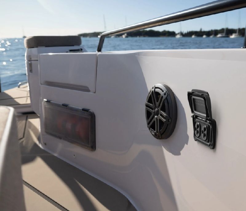 SCANSTRUT Ventura Series - Dual 125V 20A AC Outlet | SC-V-P1 - Clinch River Fishing USA