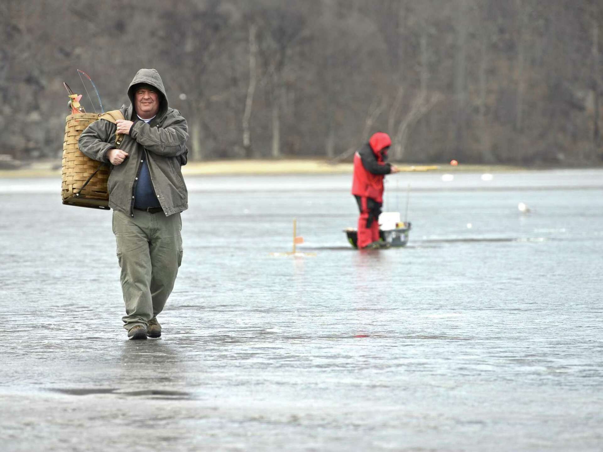 Tips for Ice Fishing - Clinch River Fishing USA