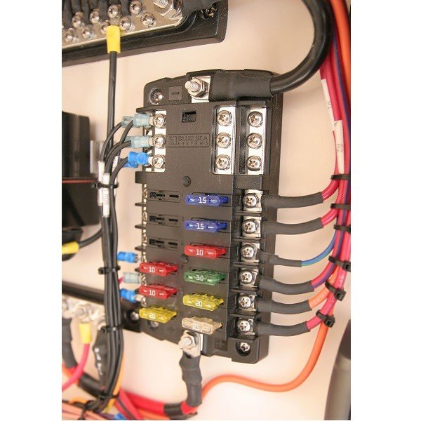 Blue Seas Stblade Fuse Block 12 Circuit