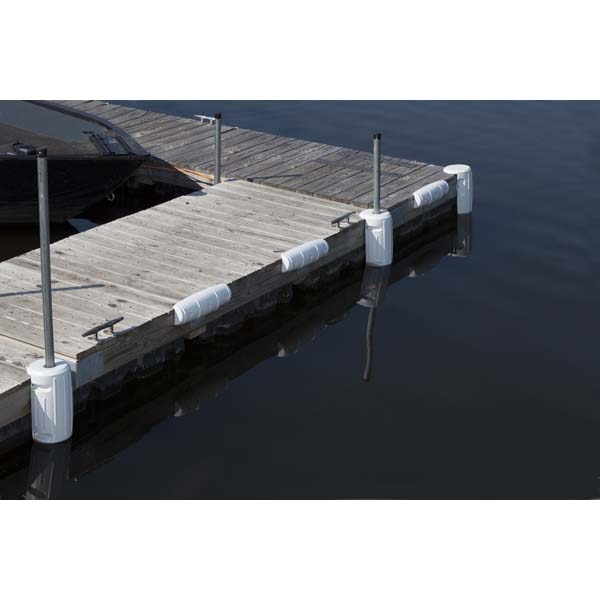 Attwood Straight Dock Fender 18"
