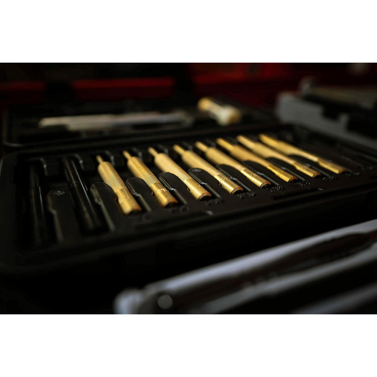 Wheeler Engineering Hammer and Punch Set (15-Piece)