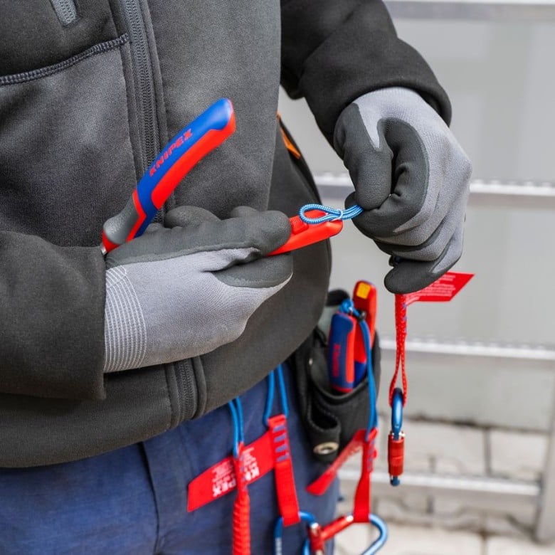 Knipex High Leverage Linemans Pliers New England Head (9-1/2") - Clinch River Fishing USA